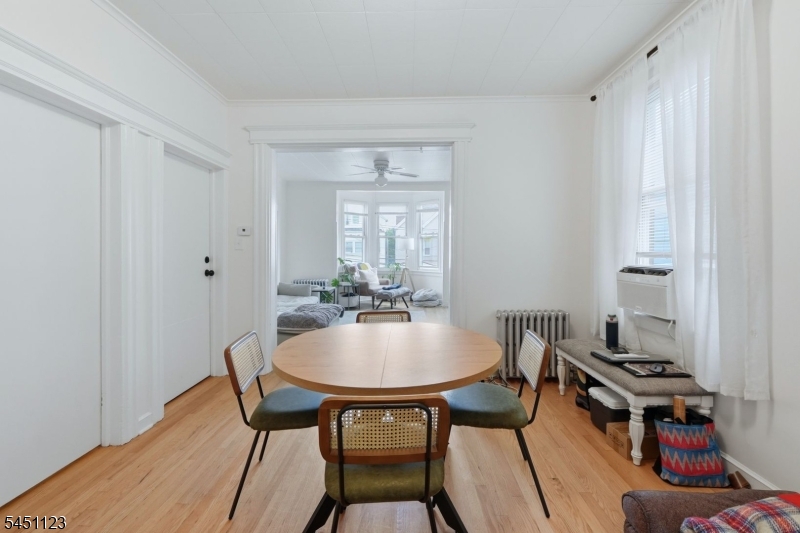 42 Lawrence St Property Photo 28