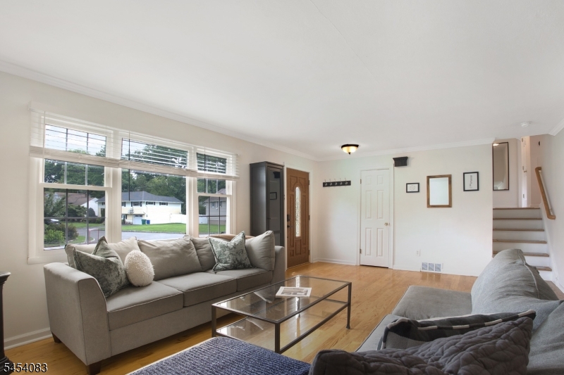 9 Brookdale Rd Property Photo 4