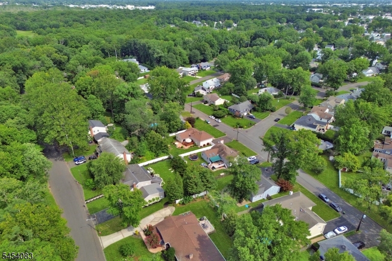 9 Brookdale Rd Property Photo 31
