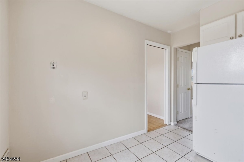 14 Dartmouth Ave 3b Property Photo 12