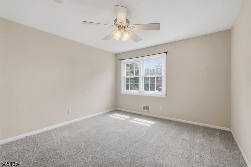 14 Dartmouth Ave 3b Property Photo 14