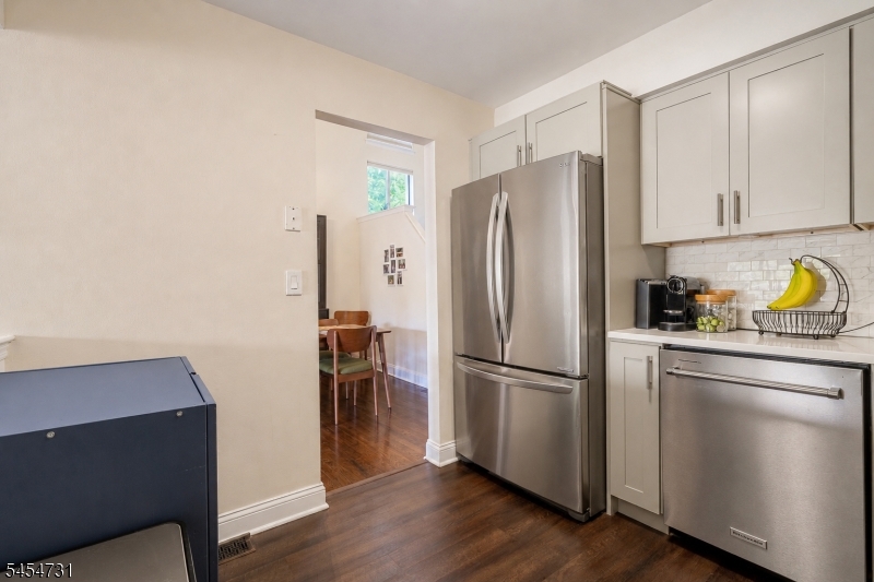 1 Mt Vernon Square Property Photo 8