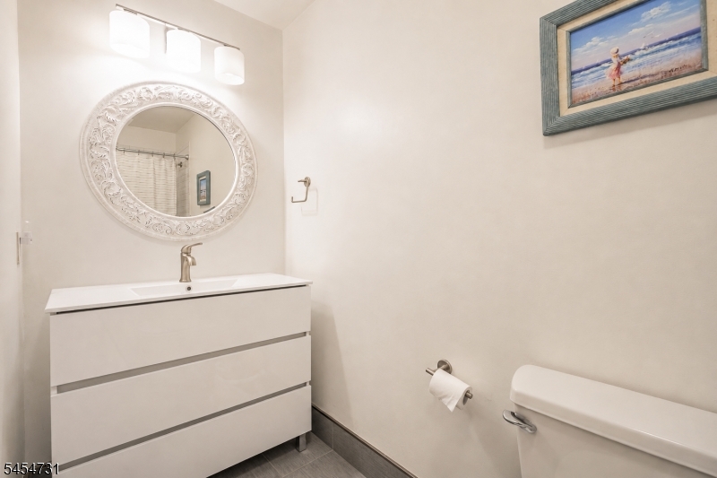 1 Mt Vernon Square Property Photo 14