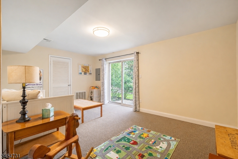 1 Mt Vernon Square Property Photo 21