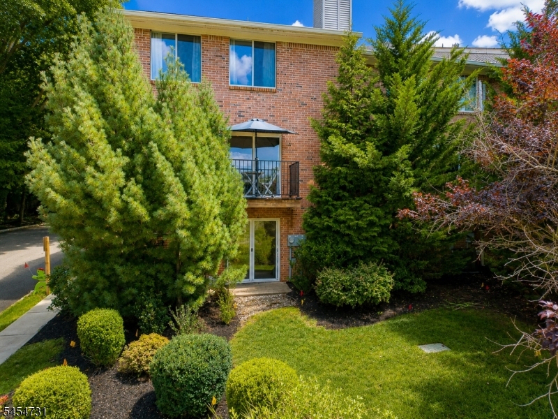 1 Mt Vernon Square Property Photo 28