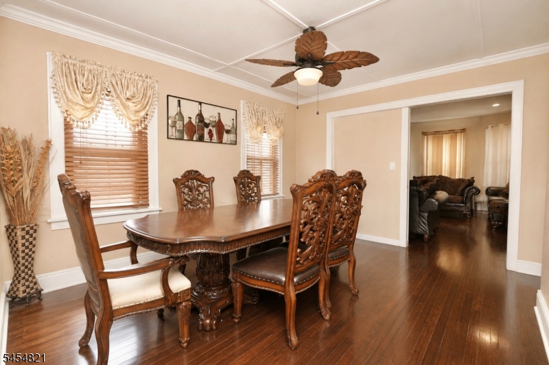 32 New St Property Photo 6