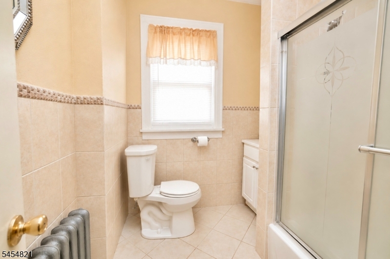 32 New St Property Photo 12