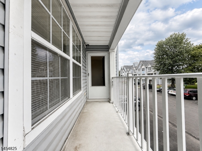 151 Prestwick Way Property Photo 13