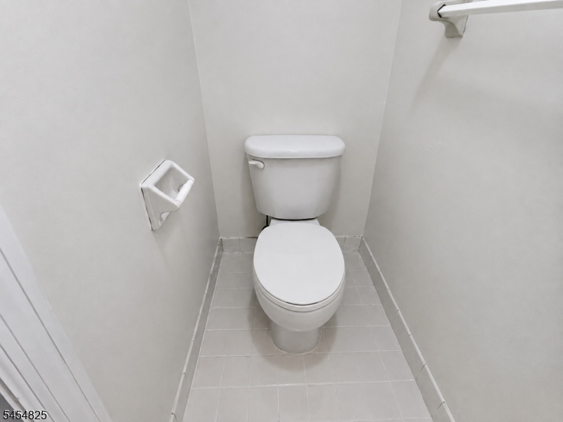 151 Prestwick Way Property Photo 16