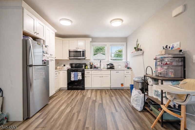 52 Thomas St Property Photo 12