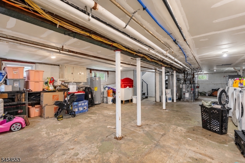 52 Thomas St Property Photo 29