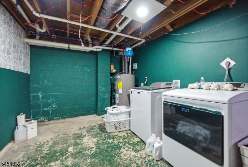 314 Greenwich St Property Photo 25