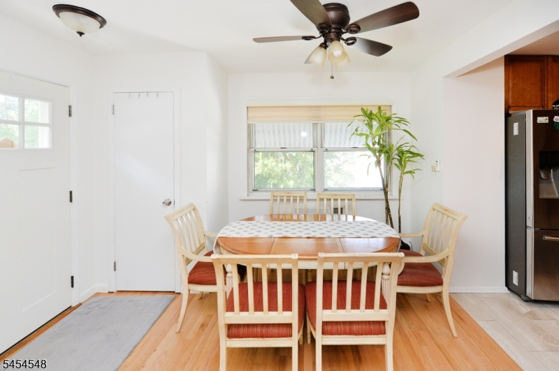 8 Henderson Blvd Property Photo 6