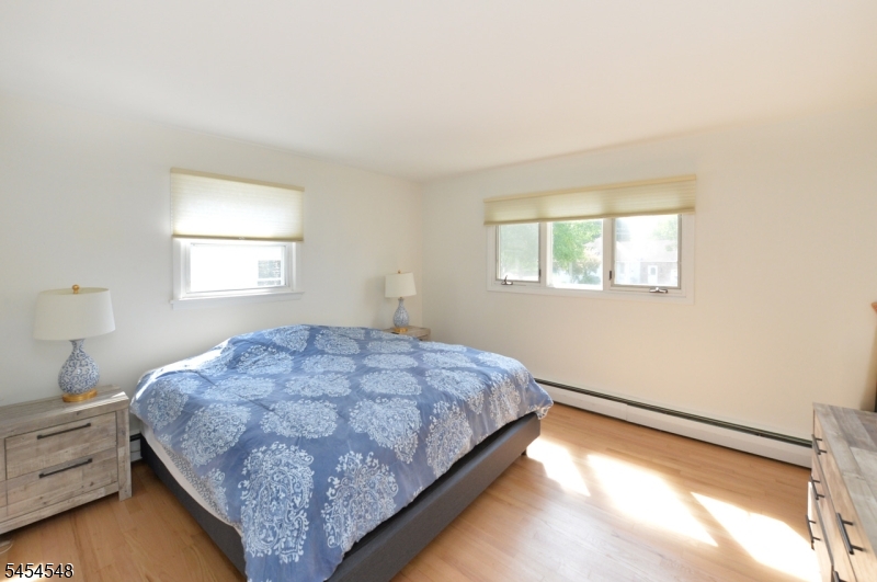 8 Henderson Blvd Property Photo 14