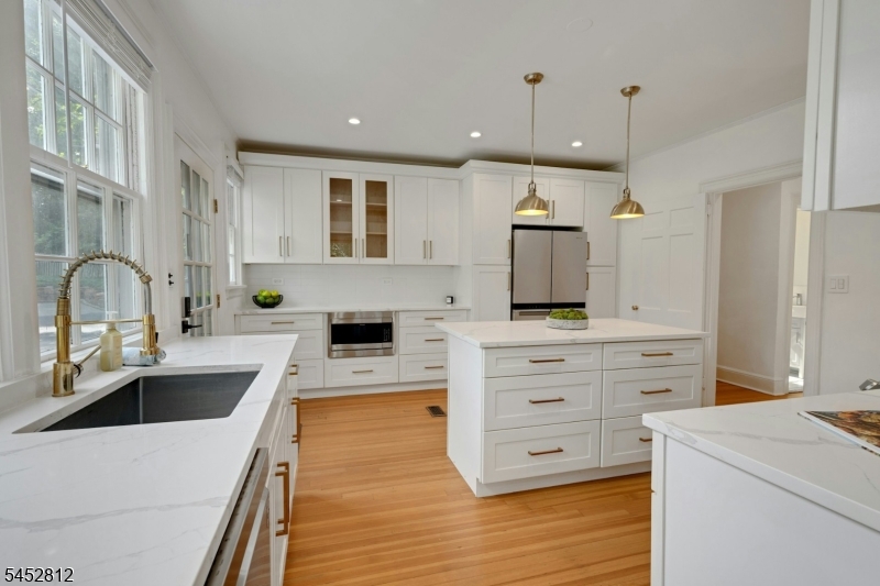 158 Bellevue Avenue Property Photo 15