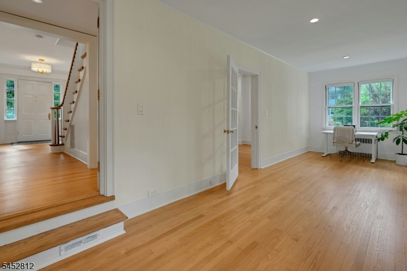 158 Bellevue Avenue Property Photo 18