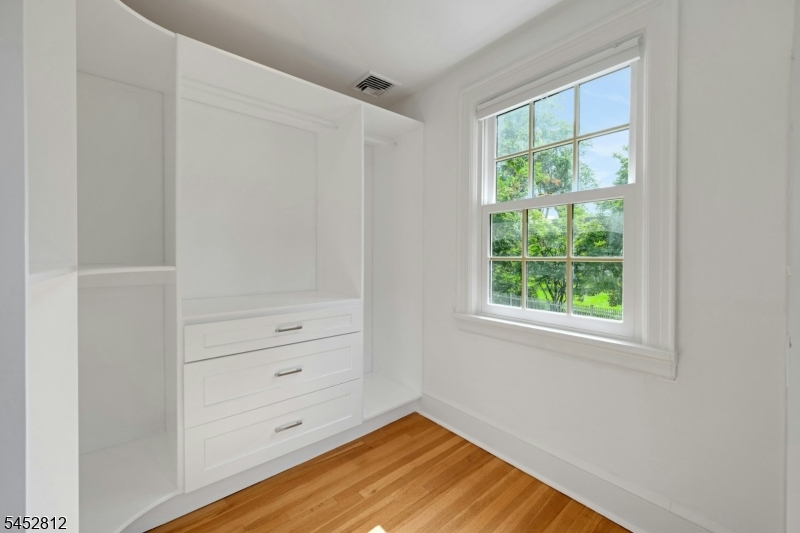 158 Bellevue Avenue Property Photo 25
