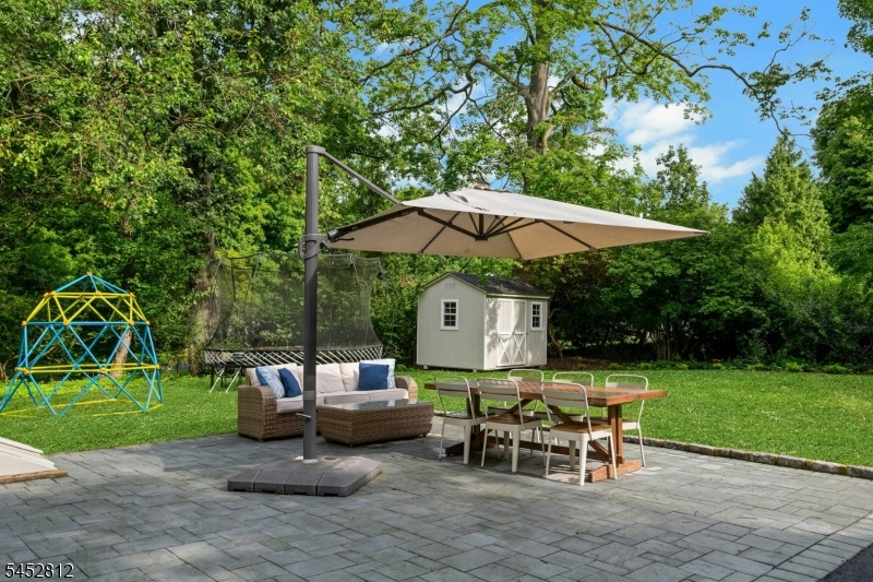 158 Bellevue Avenue Property Photo 38