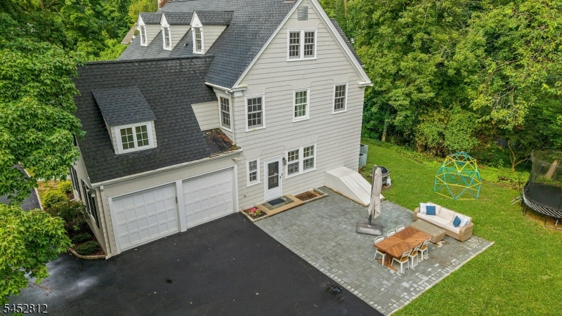 158 Bellevue Avenue Property Photo 39