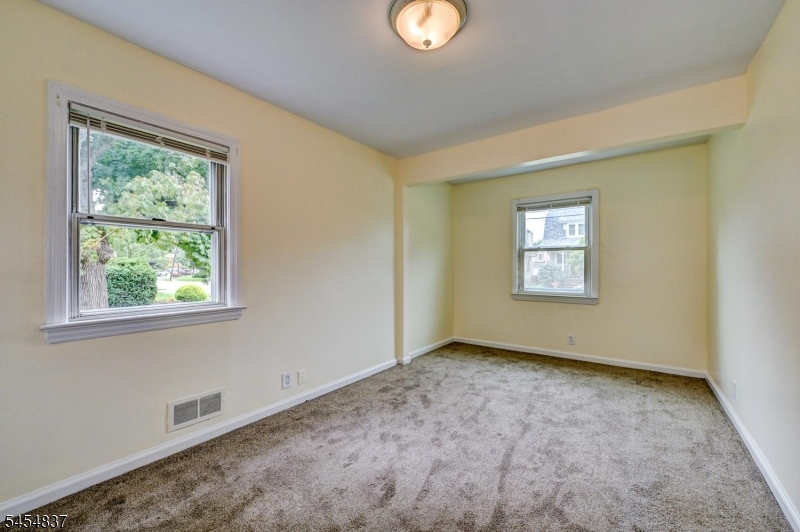 80 Brookline Ave Property Photo 6