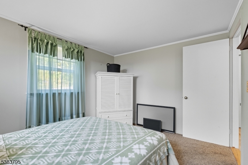 9 Golfview Ter Property Photo 33