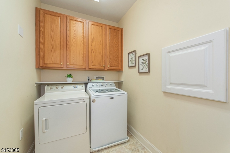 7 Cliff Rd D2 Property Photo 21