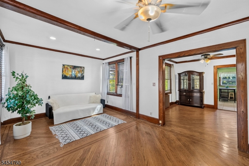 45 Main Ter Property Photo 2