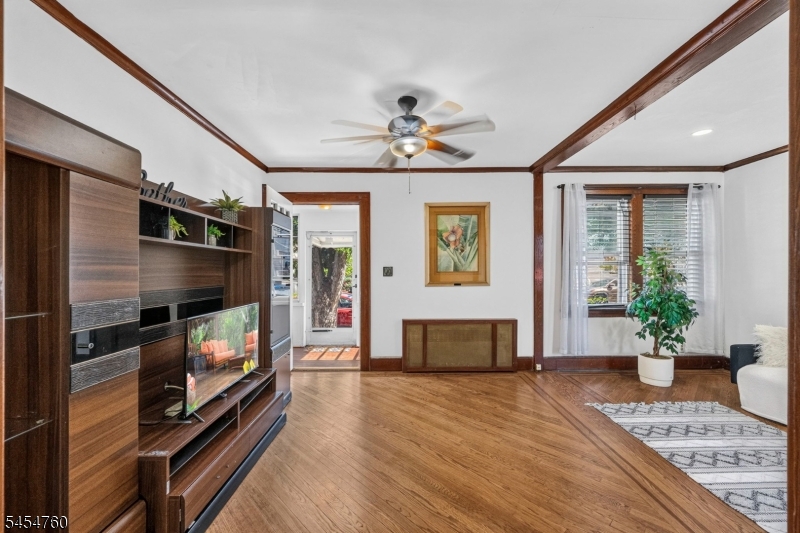 45 Main Ter Property Photo 3