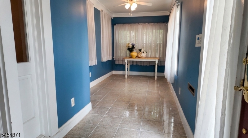 45 Brook St Property Photo 5