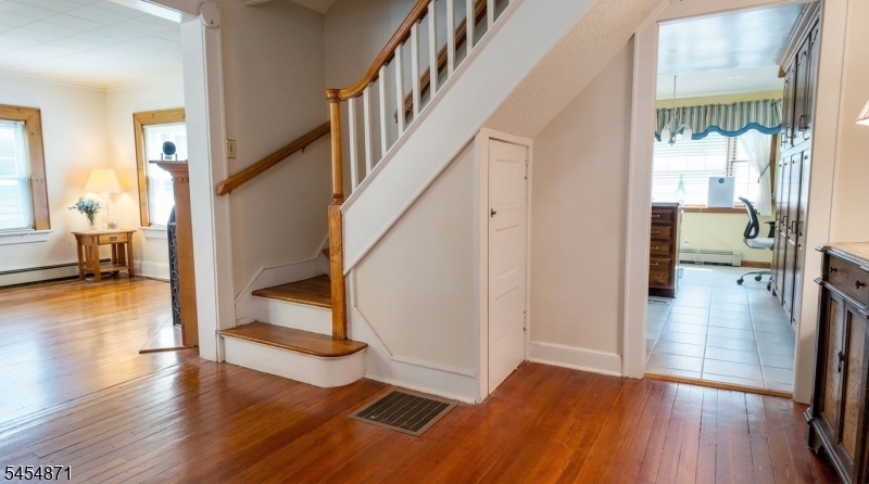 45 Brook St Property Photo 9