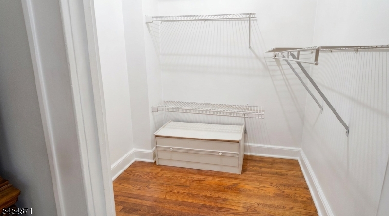 45 Brook St Property Photo 16