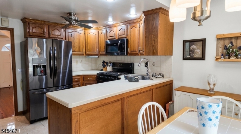 45 Brook St Property Photo 19