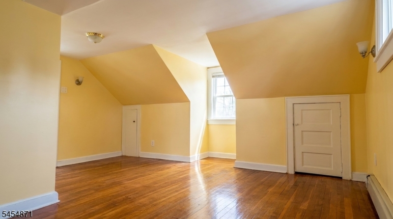45 Brook St Property Photo 23