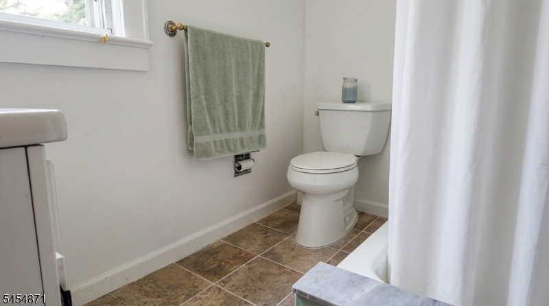 45 Brook St Property Photo 26
