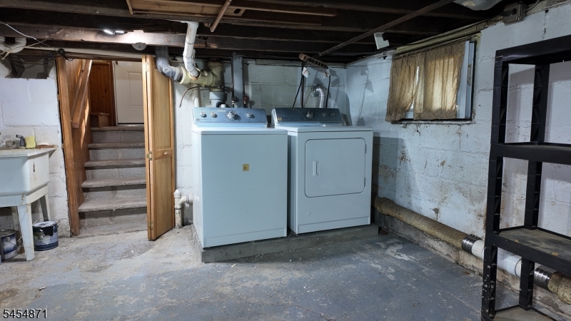 45 Brook St Property Photo 29