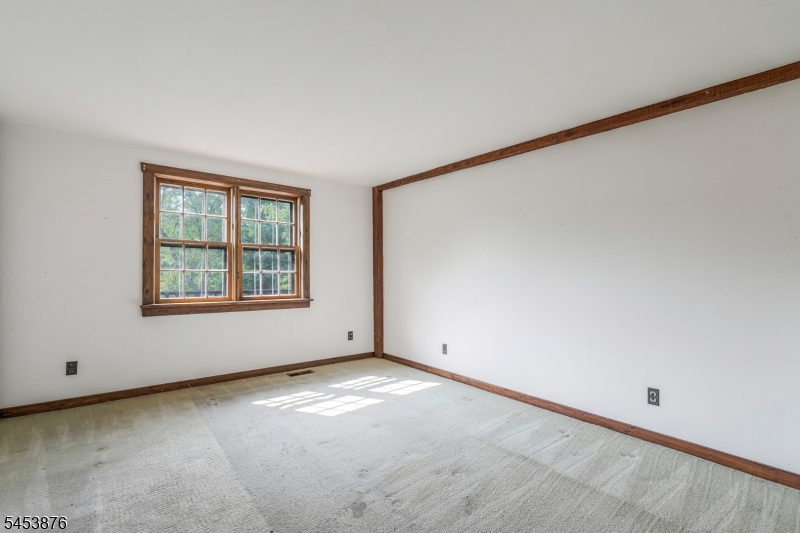 1570 Harbourton Rocktown Rd Property Photo 18