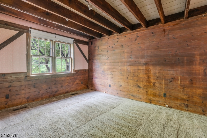 1570 Harbourton Rocktown Rd Property Photo 19