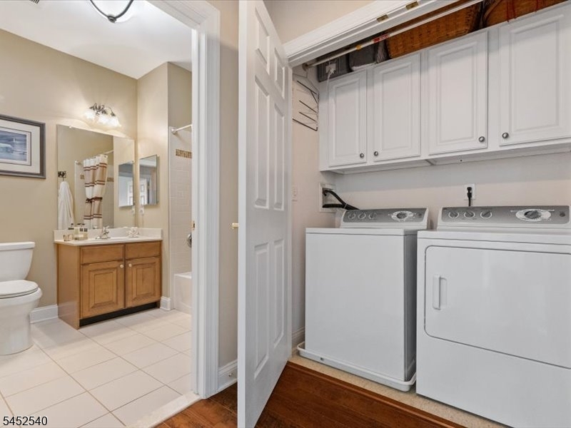461 Victoria Drive Property Photo 16