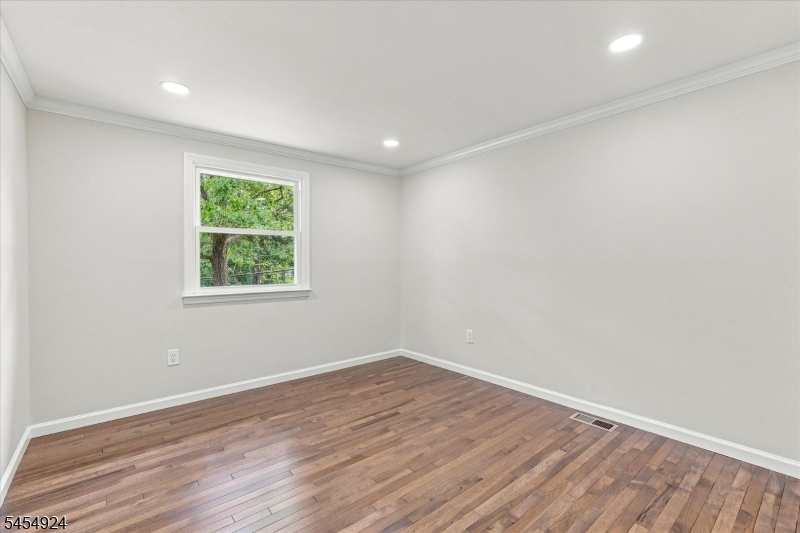 203 Arrabella Ave Property Photo 44