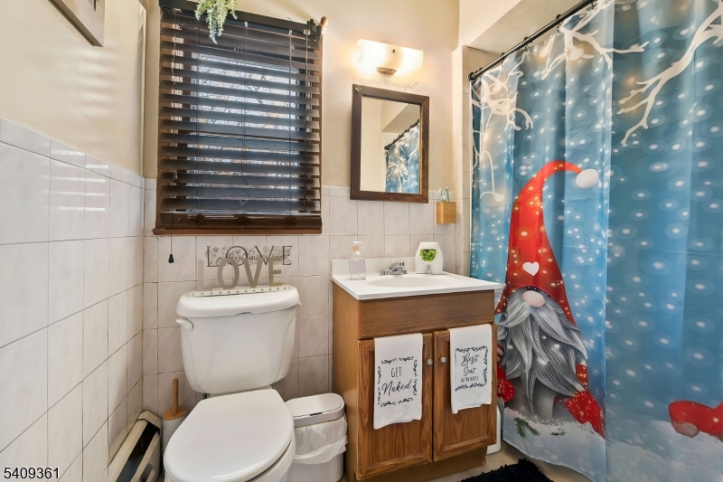 194 Saddle River Rd Property Photo 14