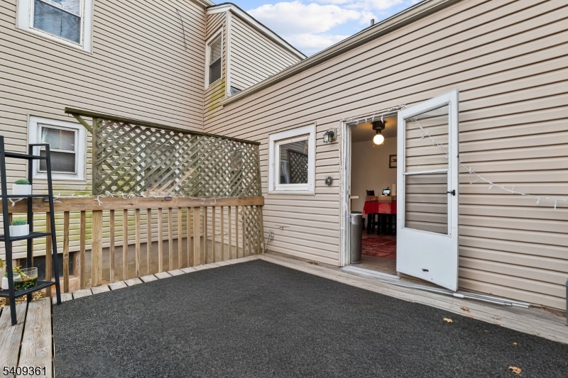 194 Saddle River Rd Property Photo 15