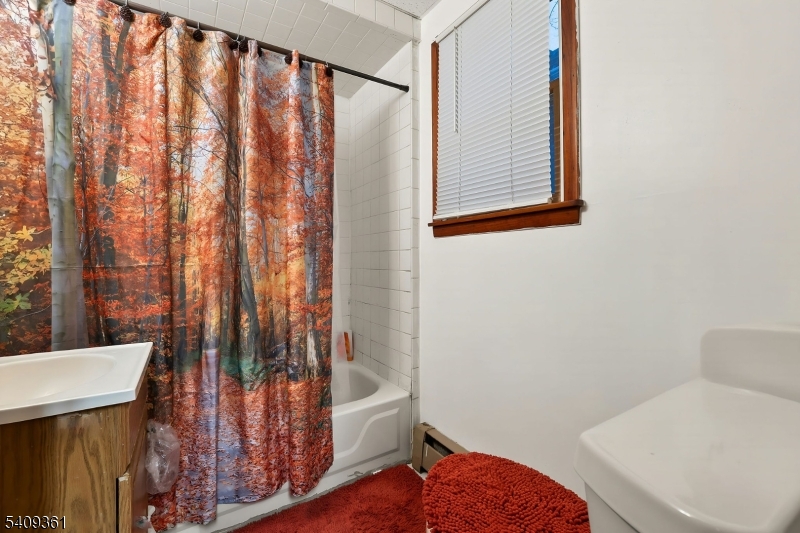 194 Saddle River Rd Property Photo 35