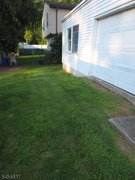 138 Ethel Ave Property Photo 11