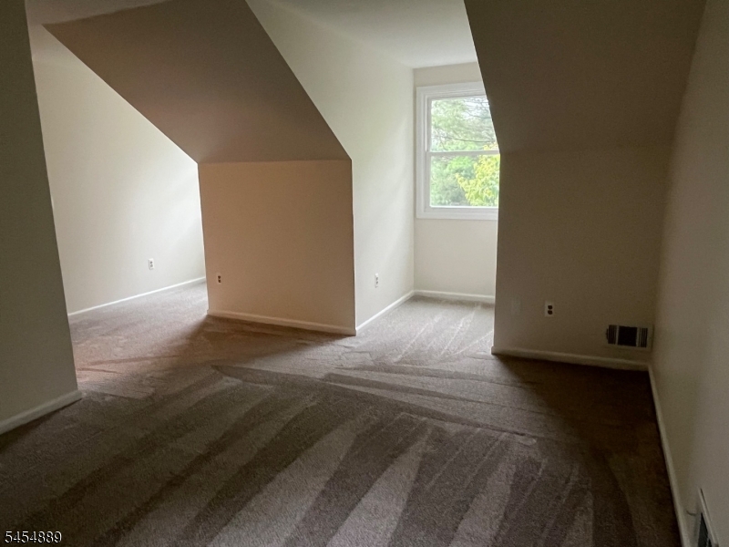 150 Saddleback Ct Property Photo 11