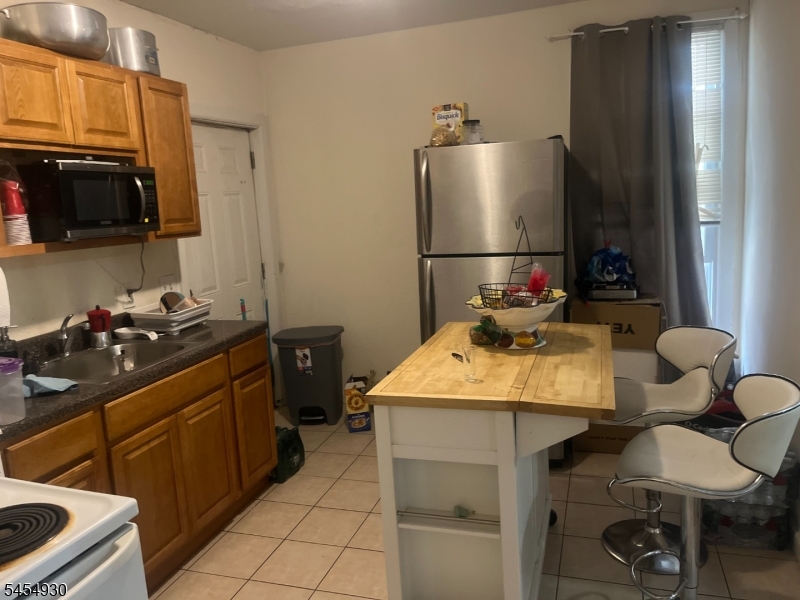 40 Arlington Ave Property Photo 4