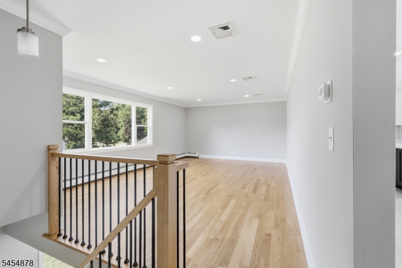41 Baker St Property Photo 14