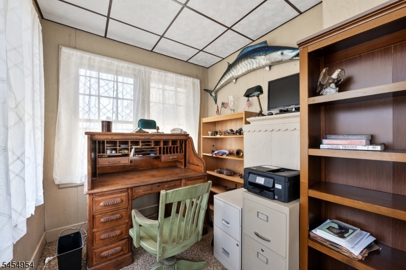 20 Woodside Ter Property Photo 11