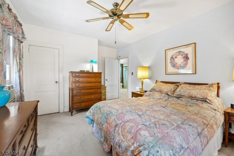 20 Woodside Ter Property Photo 24