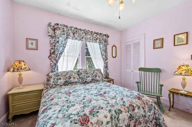 20 Woodside Ter Property Photo 26