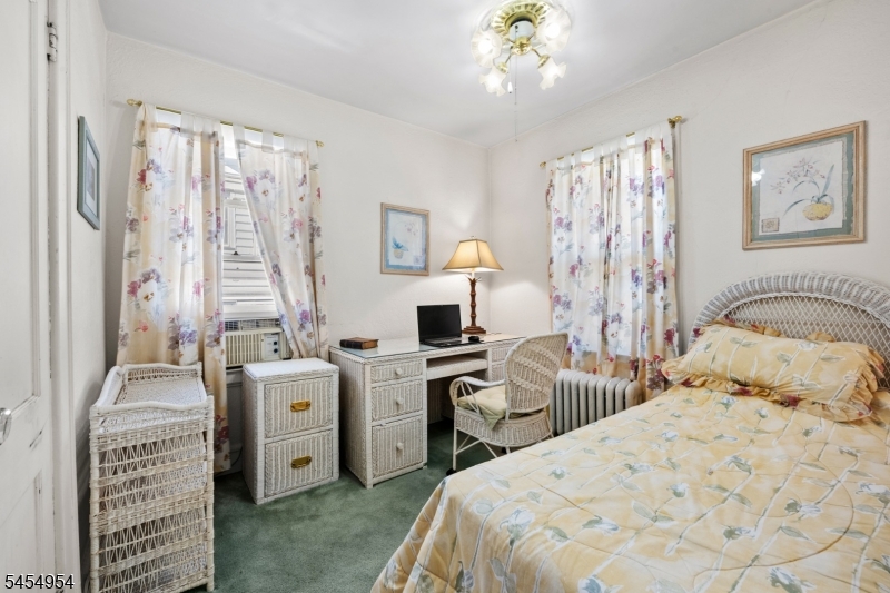 20 Woodside Ter Property Photo 29